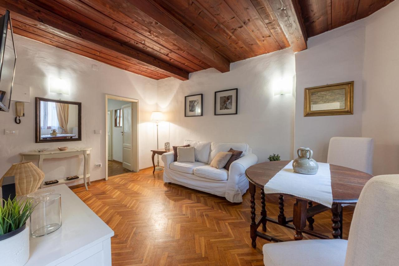 Signoria Florentine Apartment Florença Exterior foto